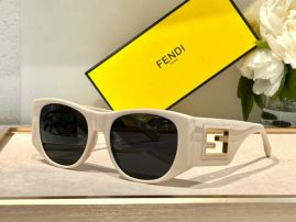 Picture of Fendi Sunglasses _SKUfw54112438fw